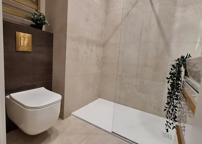 Heartbeat Studio, Center