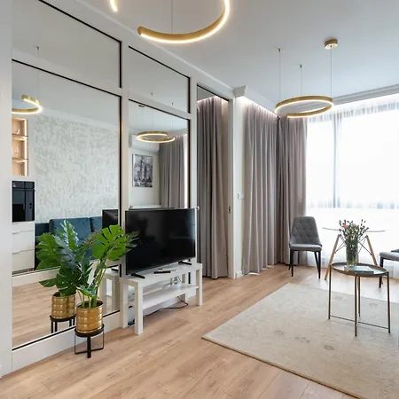 Heartbeat Studio, Center * ורשה